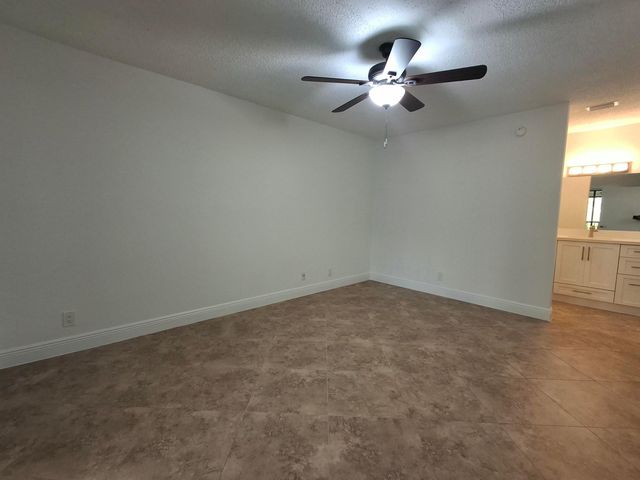 4017 CARAMBOLA Circle N 2994, Coconut Creek, FL 33066