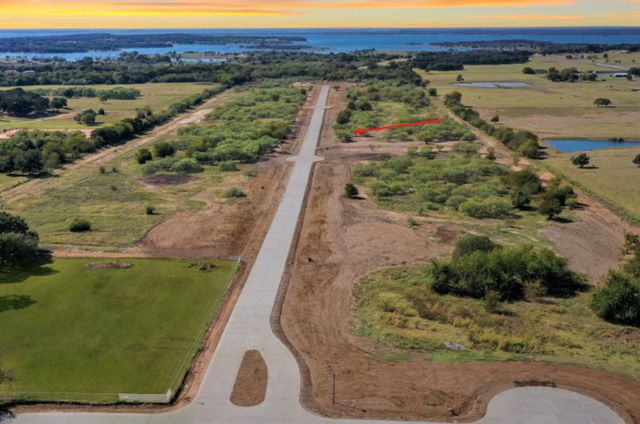 800 Vest Lane, Pilot Point, TX 76258