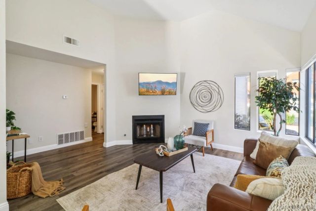 2829 Forest View, Carlsbad, CA 92008
