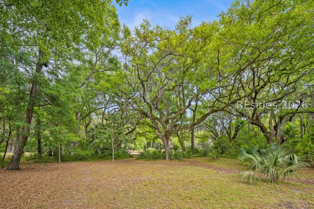 12 Bird Patch Trl, Okatie, SC 29909
