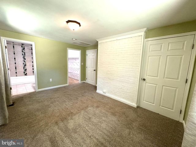 454 PINE RIDGE DR, Front Royal, VA 22630