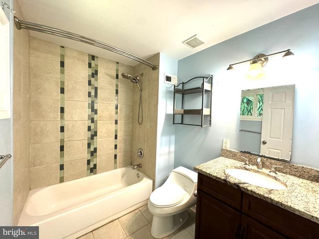 454 PINE RIDGE DR, Front Royal, VA 22630