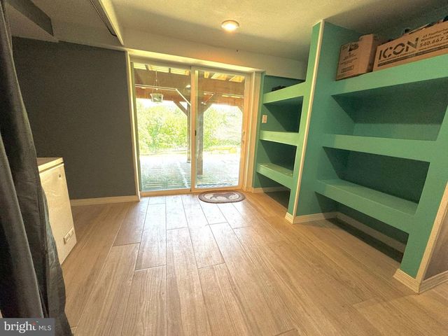 454 PINE RIDGE DR, Front Royal, VA 22630