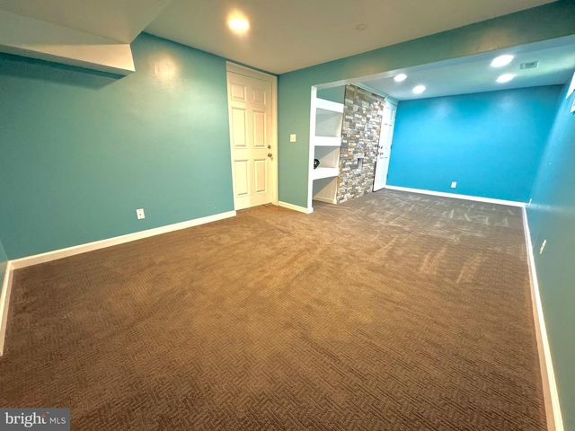 454 PINE RIDGE DR, Front Royal, VA 22630