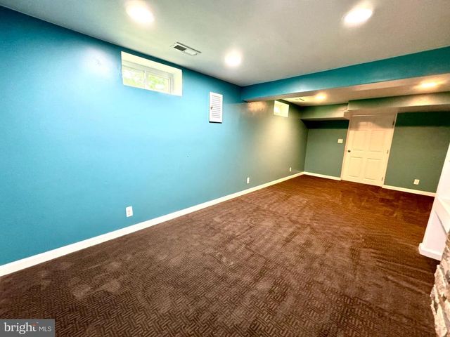 454 PINE RIDGE DR, Front Royal, VA 22630