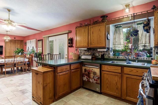 2491 Oxford Lane, Beloit, WI 53511