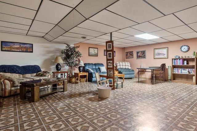 2491 Oxford Lane, Beloit, WI 53511