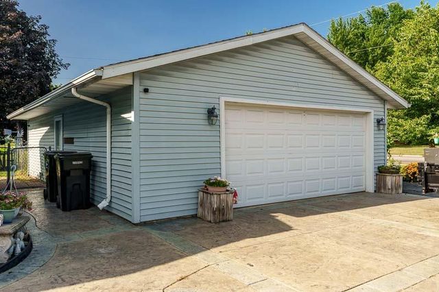 2491 Oxford Lane, Beloit, WI 53511