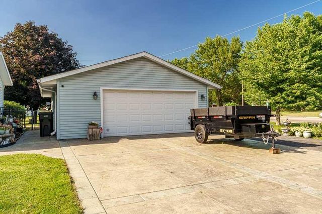 2491 Oxford Lane, Beloit, WI 53511