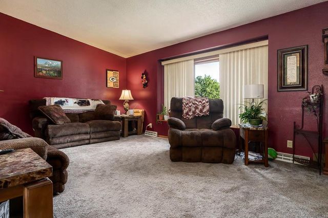 2491 Oxford Lane, Beloit, WI 53511