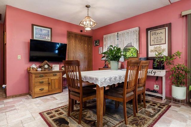 2491 Oxford Lane, Beloit, WI 53511