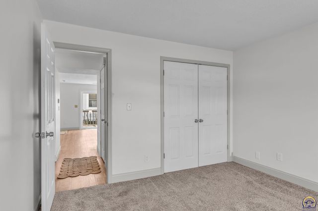 5859 SW 22nd Ter Apt 3, Topeka, KS 66614