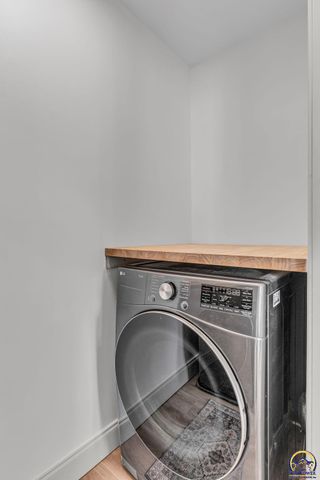 5859 SW 22nd Ter Apt 3, Topeka, KS 66614