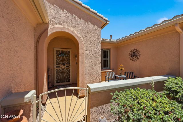16836 W EUREKA SPRINGS Drive, Surprise, AZ 85387