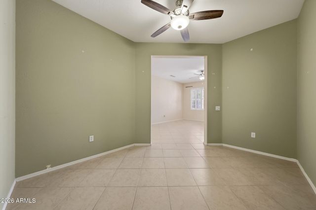 16836 W EUREKA SPRINGS Drive, Surprise, AZ 85387
