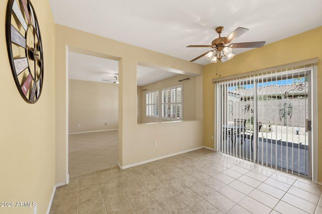 16836 W EUREKA SPRINGS Drive, Surprise, AZ 85387