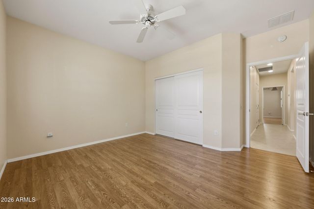 16836 W EUREKA SPRINGS Drive, Surprise, AZ 85387