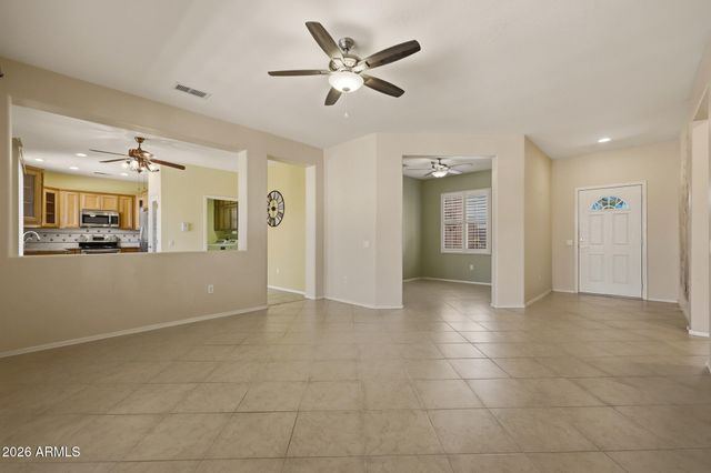 16836 W EUREKA SPRINGS Drive, Surprise, AZ 85387