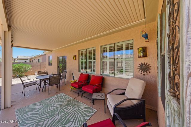 16836 W EUREKA SPRINGS Drive, Surprise, AZ 85387