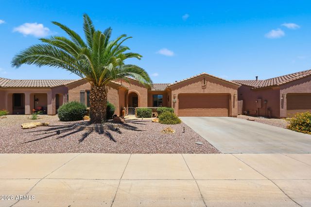 16836 W EUREKA SPRINGS Drive, Surprise, AZ 85387