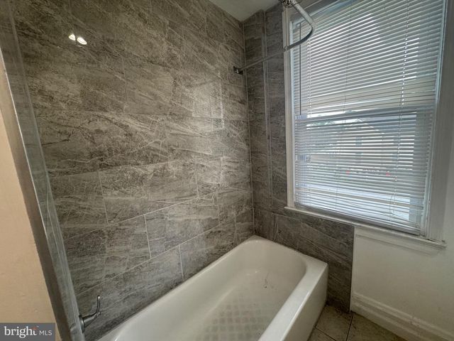177 WINTERS LN, Catonsville, MD 21228