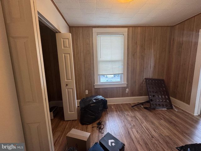 177 WINTERS LN, Catonsville, MD 21228