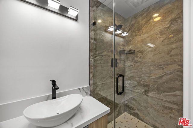 10747 Wilshire Boulevard 1107, Los Angeles, CA 90024