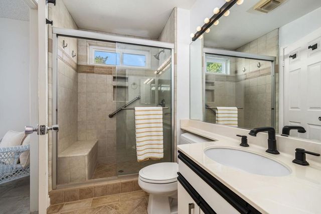 38900 Lobelia Circle, Palm Desert, CA 92211