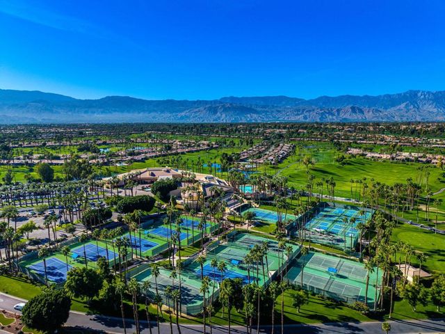 38900 Lobelia Circle, Palm Desert, CA 92211