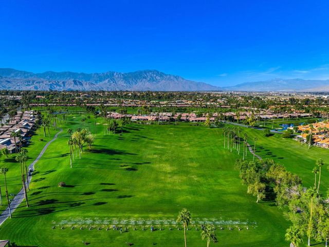 38900 Lobelia Circle, Palm Desert, CA 92211