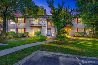 167 Applegate Lane, East Brunswick, NJ 08816
