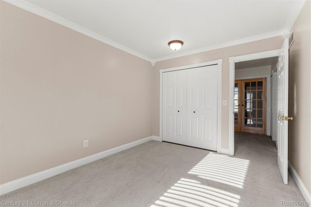 16685 Rudgate Street, Southgate, MI 48195