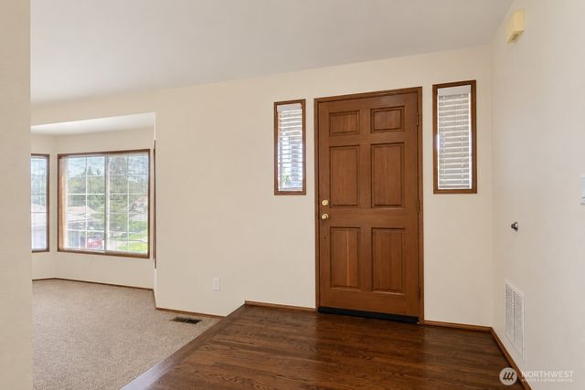 31447 117th Place SE, Auburn, WA 98092