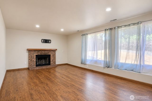 31447 117th Place SE, Auburn, WA 98092