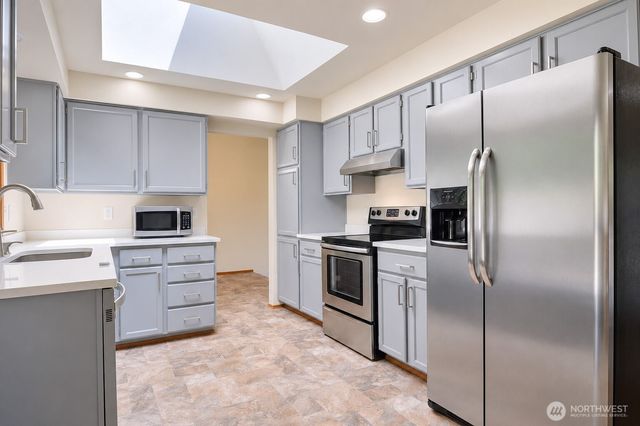 31447 117th Place SE, Auburn, WA 98092