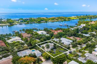 1386 S Atlantic Drive, Lantana, FL 33462