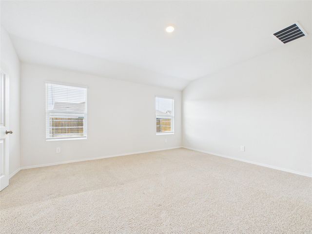 1012 BETSY DR DR, Seguin, TX 78155