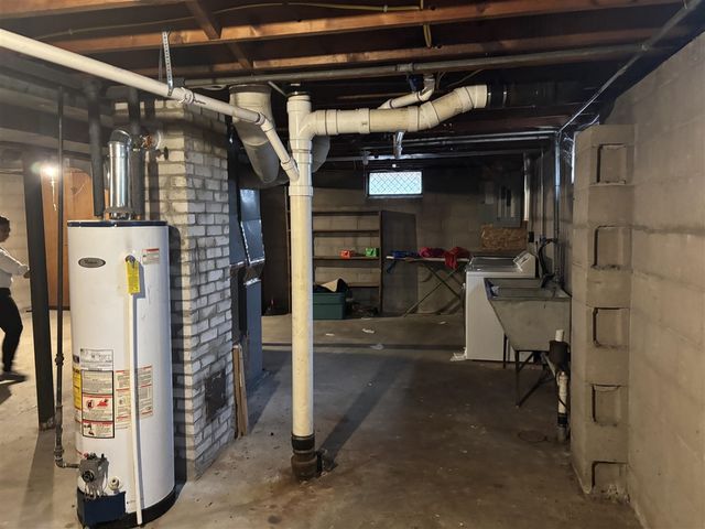 1147 Mclaughlin Avenue, Muskegon, MI 49442