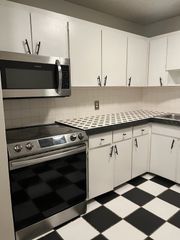 441 Harding Pl Apt B2, Nashville, TN 37211