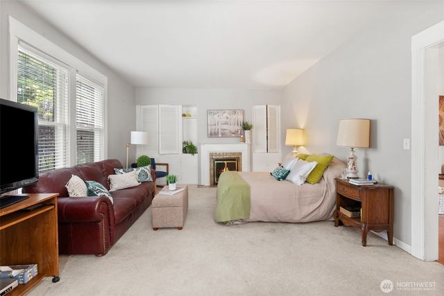 225 17th Avenue SE, Olympia, WA 98501