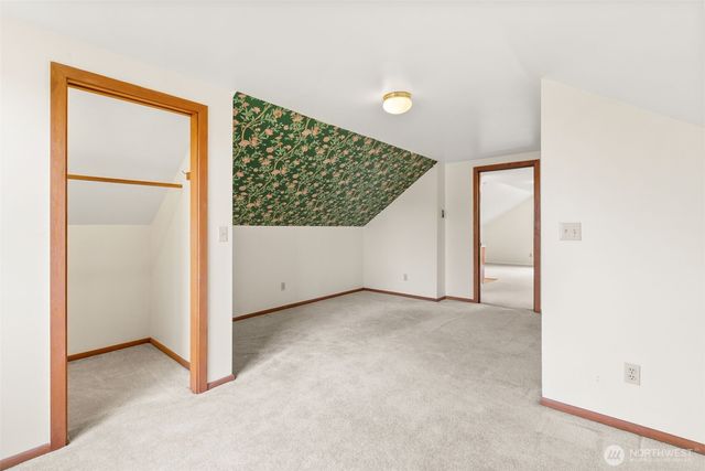 225 17th Avenue SE, Olympia, WA 98501