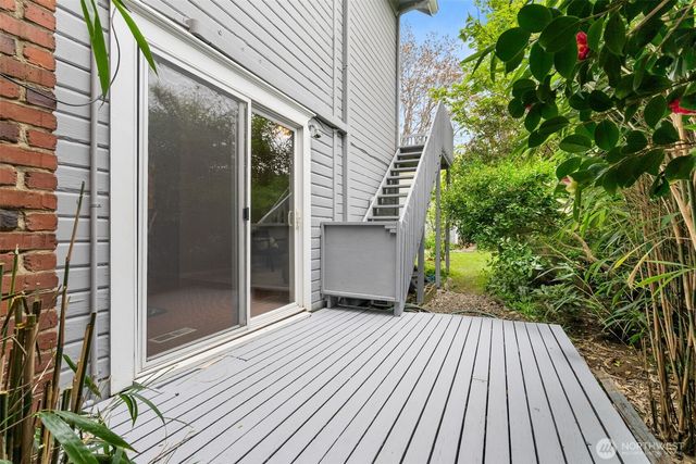 225 17th Avenue SE, Olympia, WA 98501