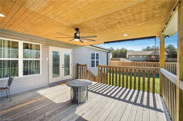 1611 Concrete Works Road, Winston-salem, NC 27107