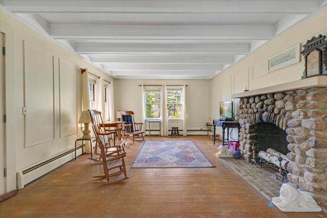 58 Loomis Lane, Centerville, MA 02632