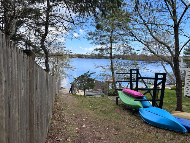 58 Loomis Lane, Centerville, MA 02632
