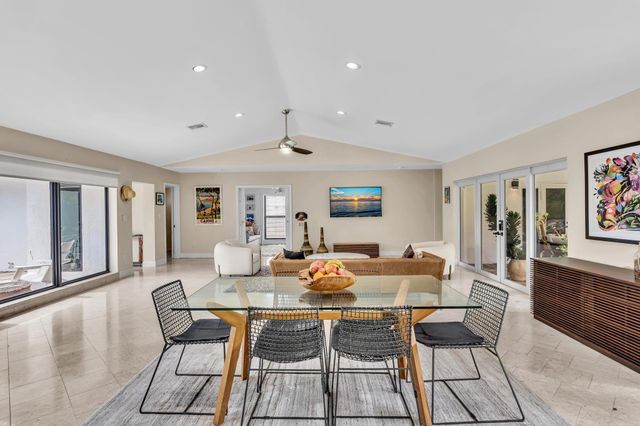 4441 NE 19TH Avenue, Oakland Park, FL 33308