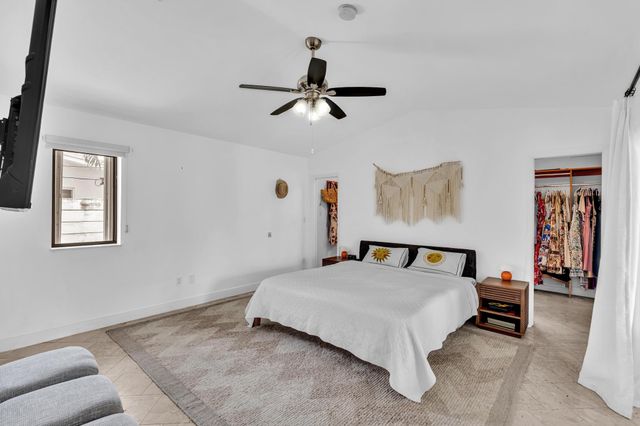 4441 NE 19TH Avenue, Oakland Park, FL 33308