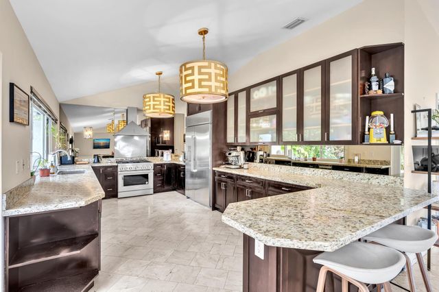 4441 NE 19TH Avenue, Oakland Park, FL 33308
