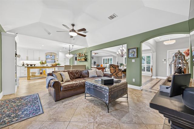 5531 Lymbar Drive, Houston, TX 77096