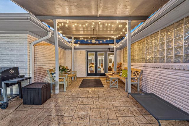 5531 Lymbar Drive, Houston, TX 77096